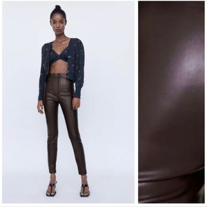NWT. Zara Faux leather high rise legging. Dark Brown. Size M